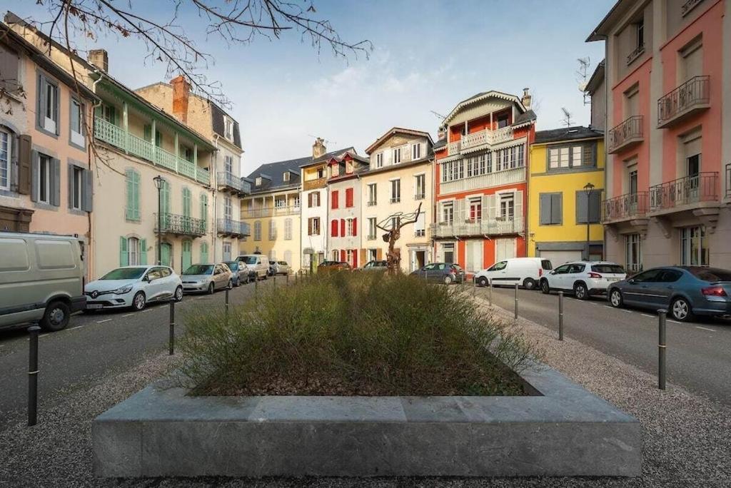 Terrasse, Jardin,, Appartement 80M², Vue Montagne, Wifi, Bureau Bagneres-de-Bigorre Exterior photo